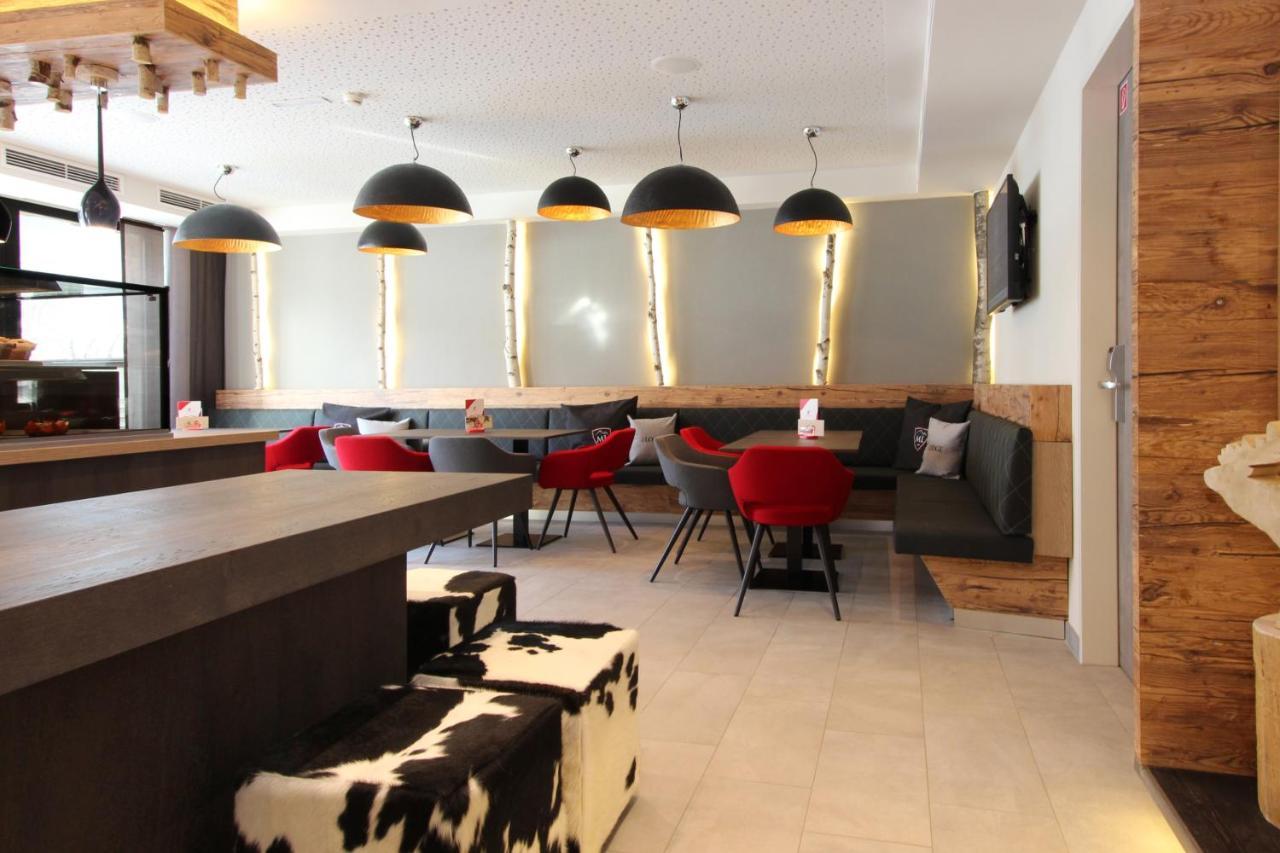 Avenida Mountain Lodges 卡普伦 外观 照片
